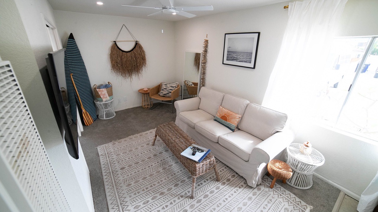 Photo of Livingroom in Silver Strand
