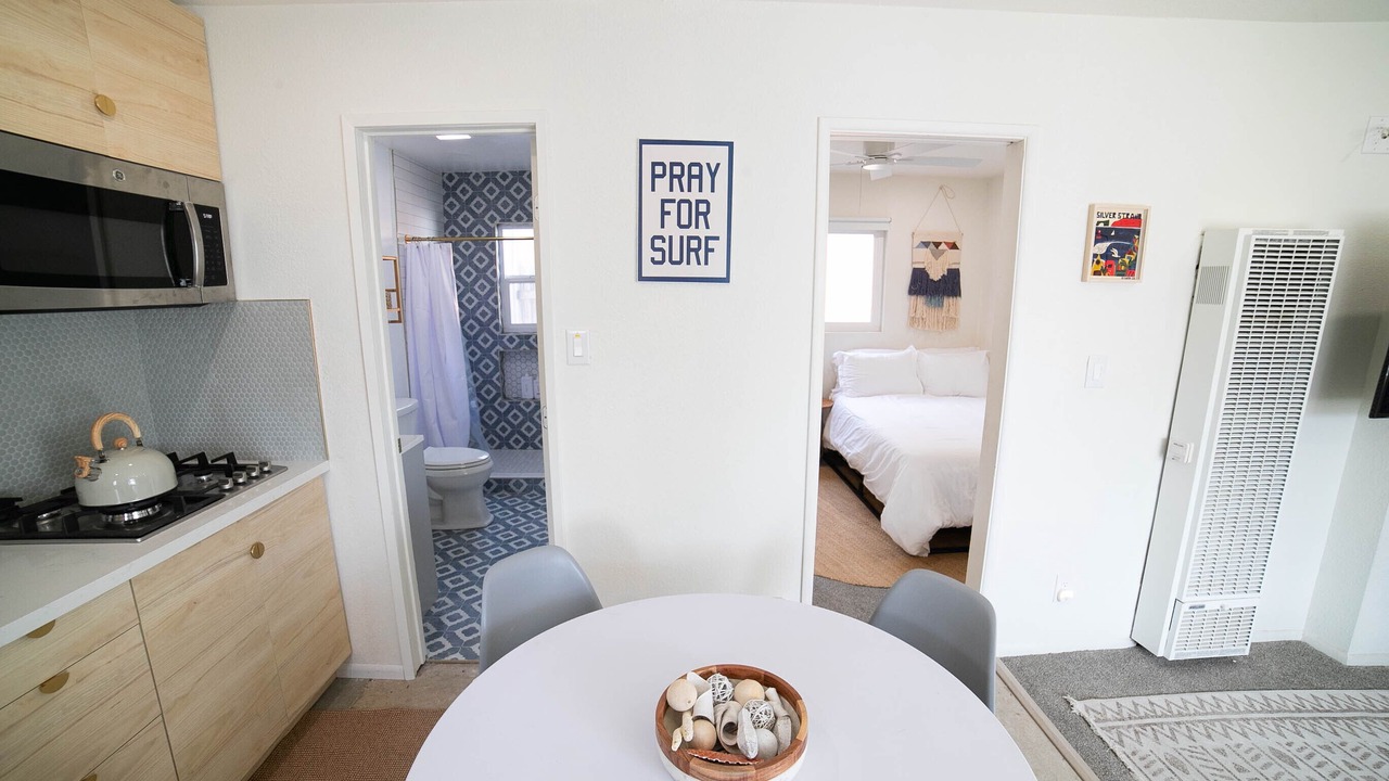 Photo of Bedroom in Silver Strand