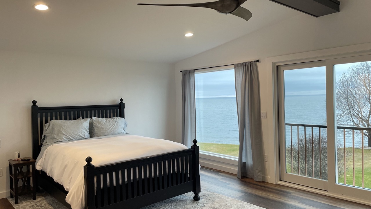 Photo of Bedroom in Sturgeon Bay
