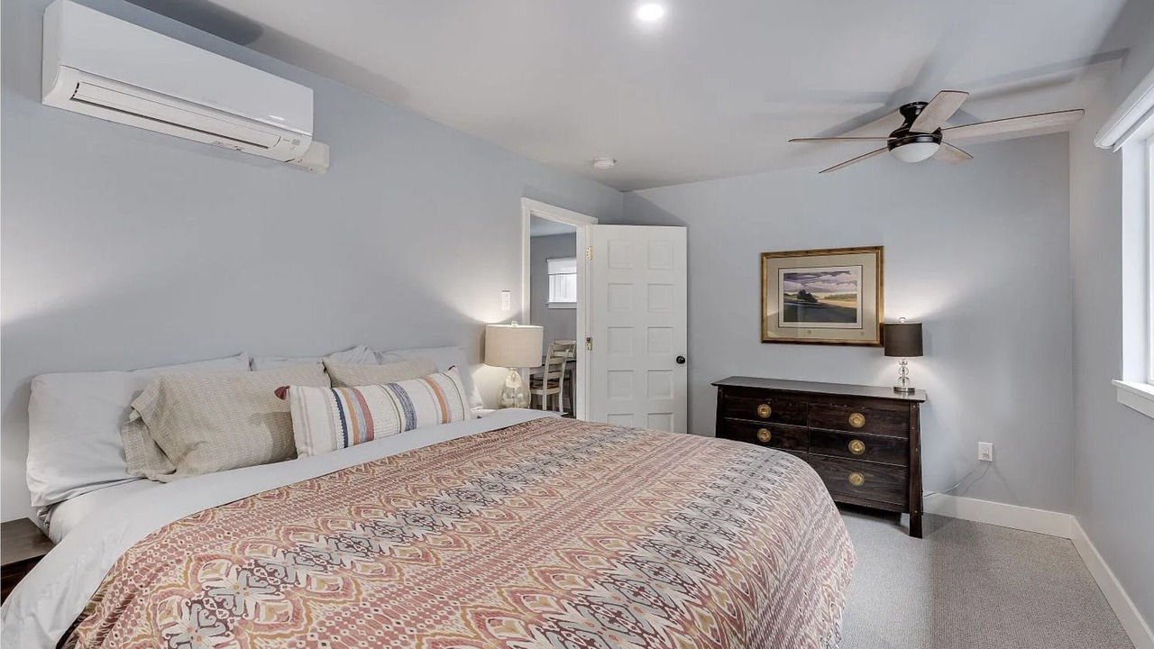 Photo of Bedroom in Alta Heights