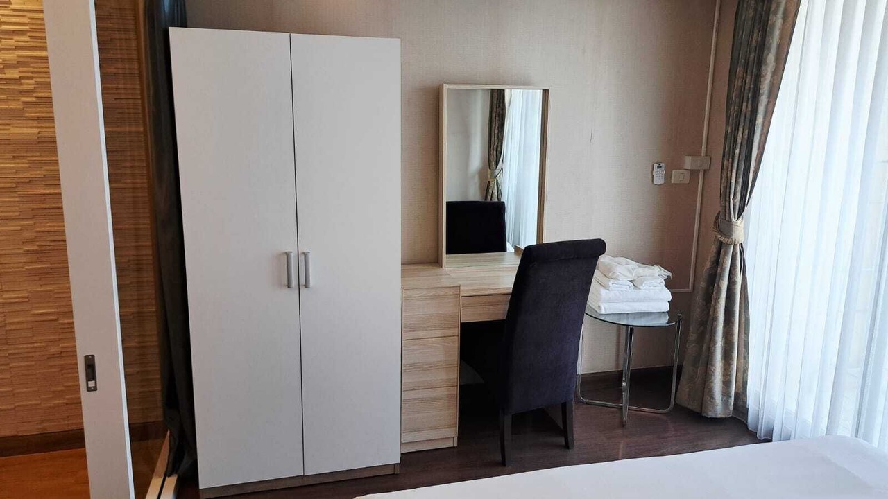 Photo of Bedroom in Khlong Toei Nuea