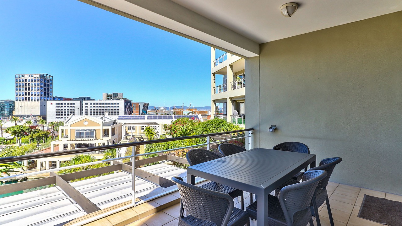 Photo of Outdoor in Victoria and Alfred Waterfront