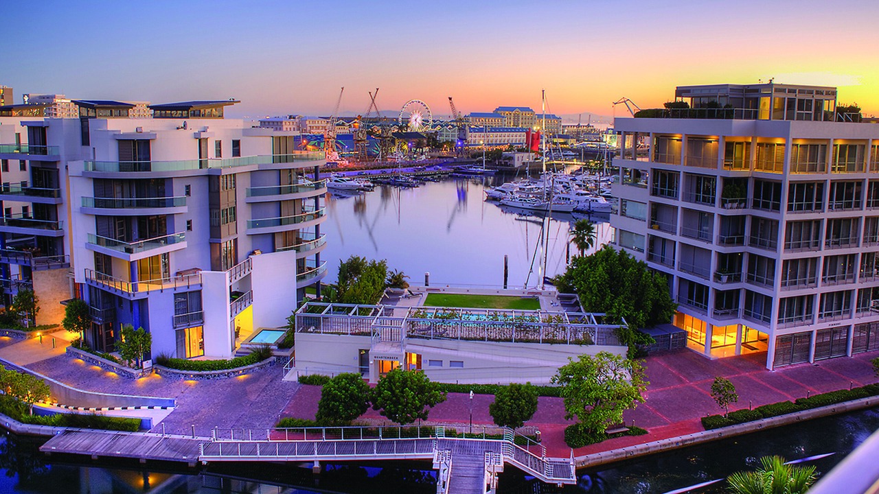 Photo of Others in Victoria and Alfred Waterfront