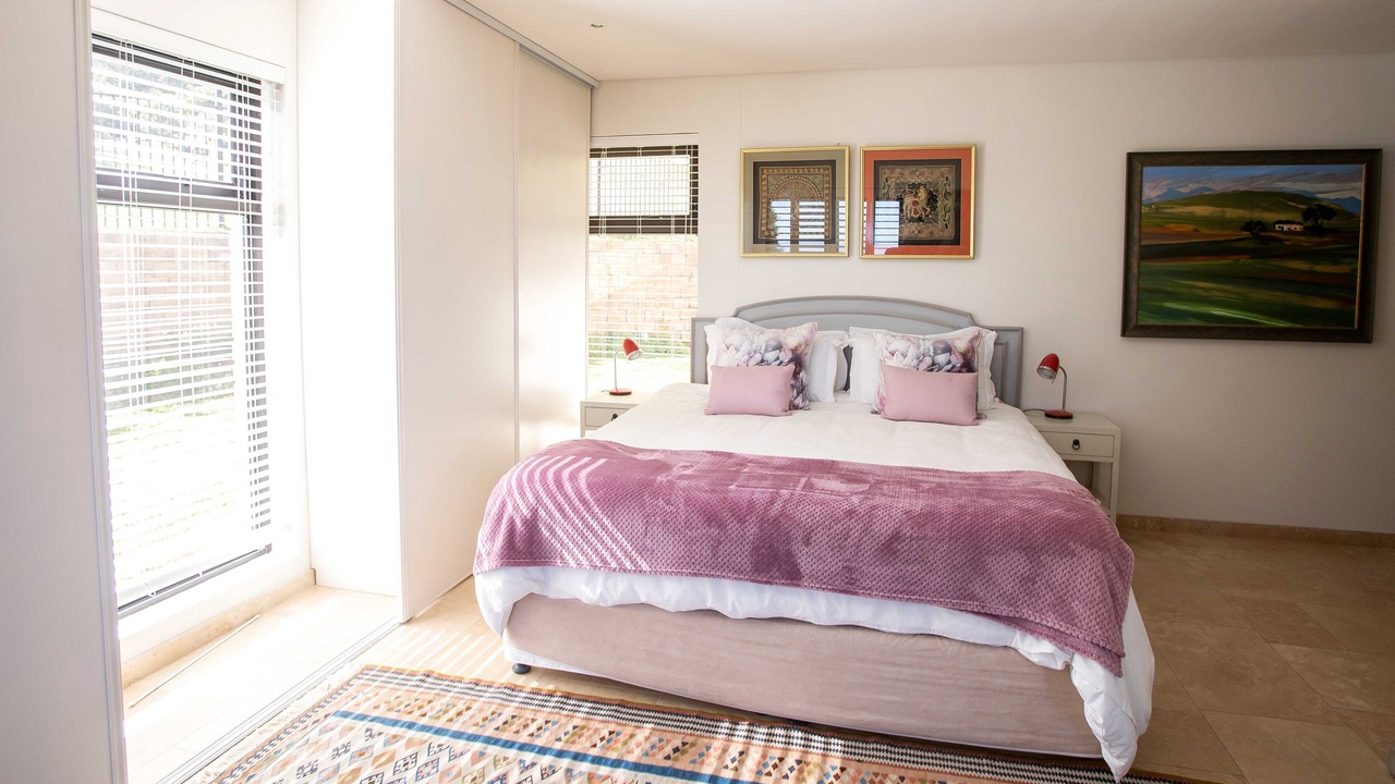 Photo of Bedroom in Camps Bay