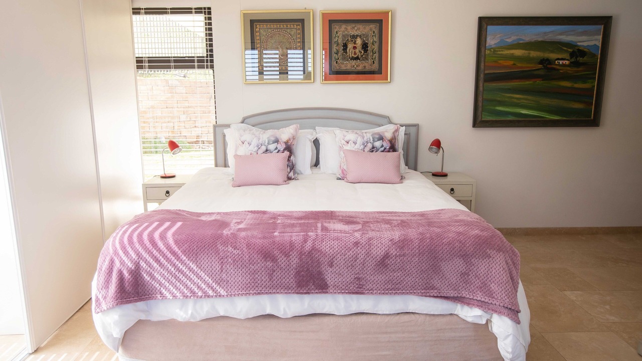 Photo of Bedroom in Camps Bay