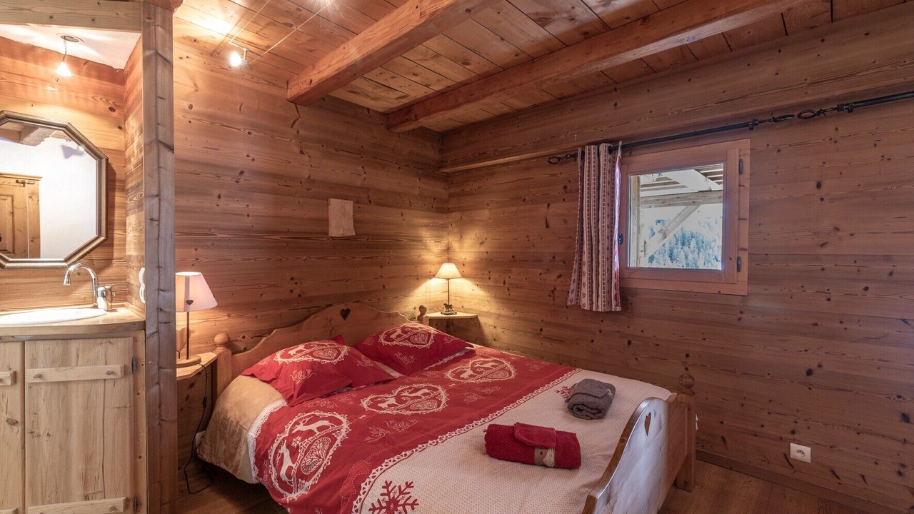 Photo of Bedroom in Hauteluce