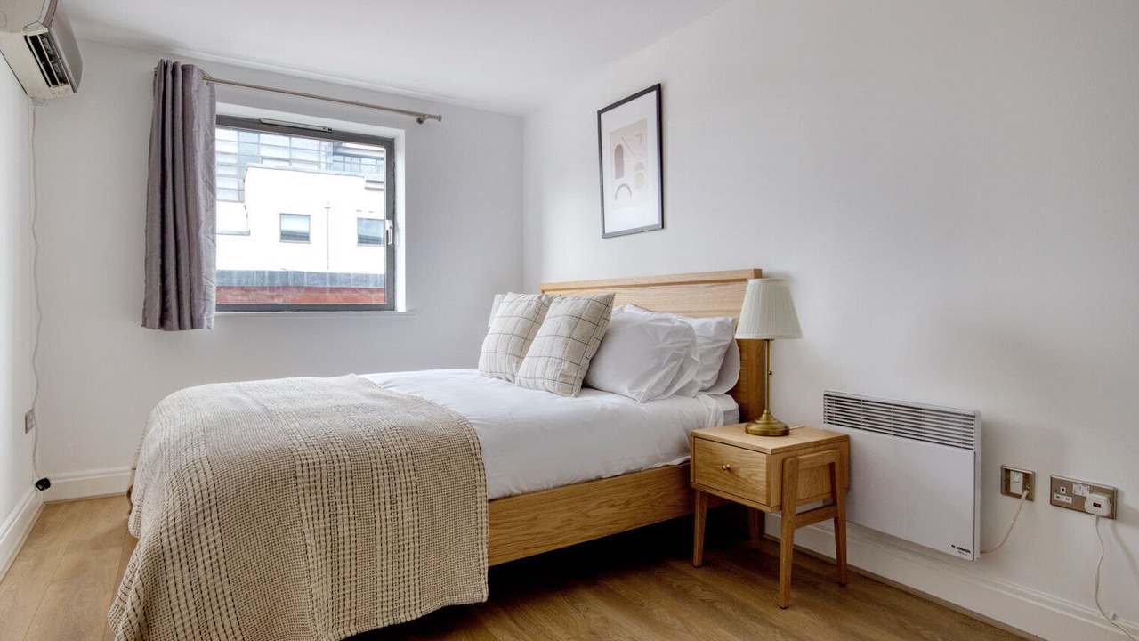 Photo of Bedroom in Vincent Square