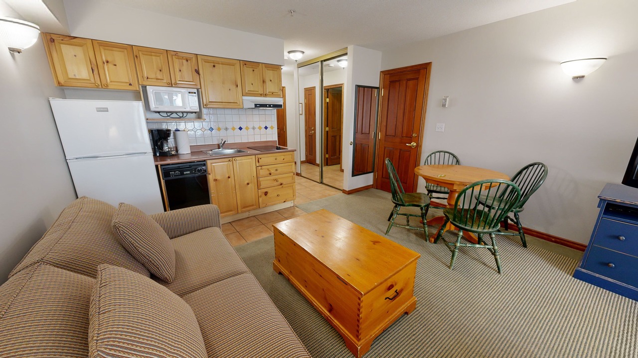 Photo of Livingroom in Sun Peaks