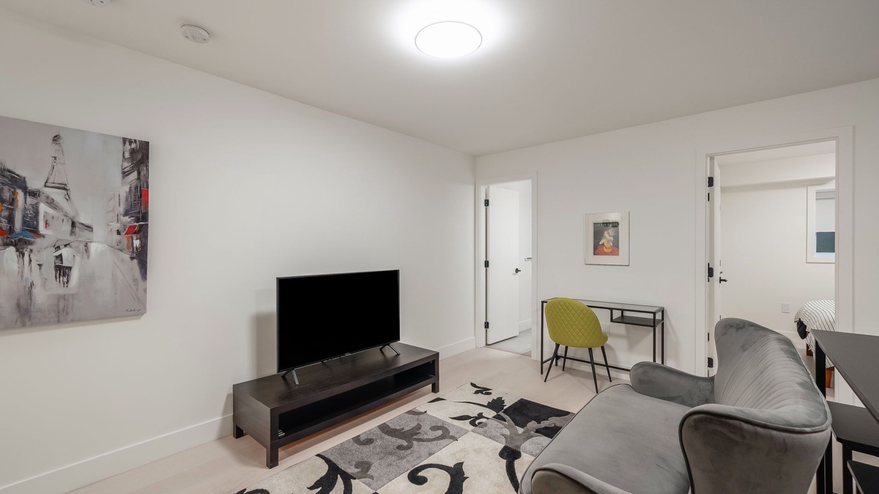 Photo of Livingroom in Lynn Valley