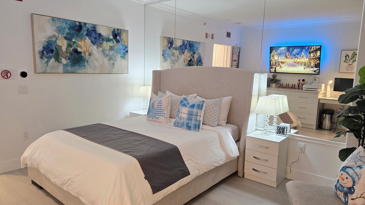 Photo of Bedroom in Central