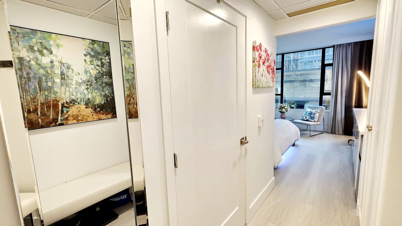 Photo of Bedroom in Central