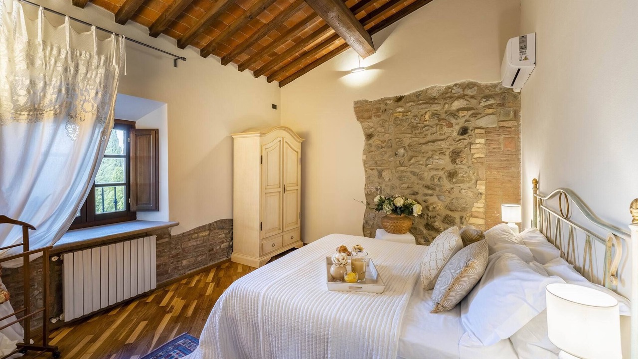 Photo of Bedroom in Chianni