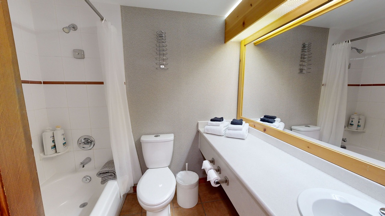 Photo of Bathroom in Sun Peaks