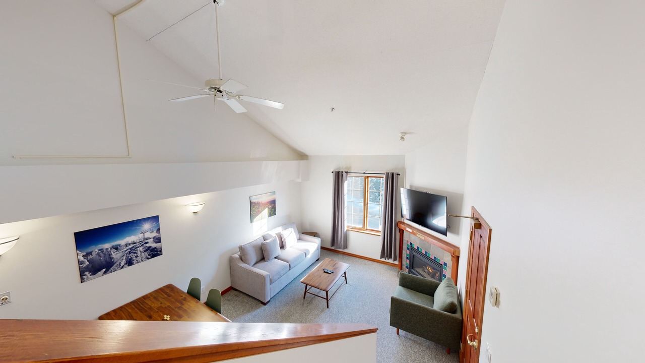 Photo of Livingroom in Sun Peaks