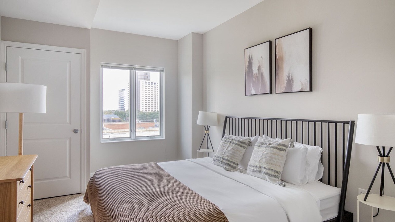 Photo of Bedroom in North Bethesda