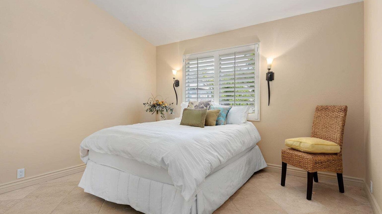 Photo of Bedroom in Toro Canyon