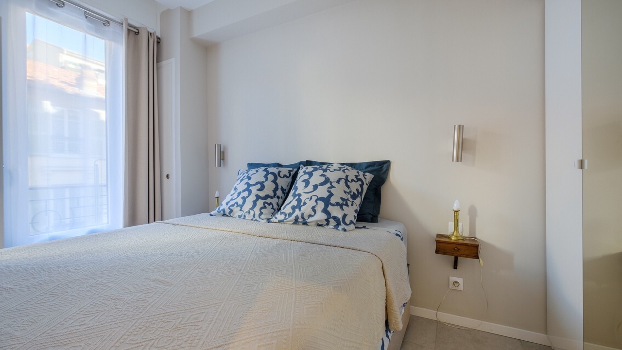 Photo of Bedroom in Les Baumettes