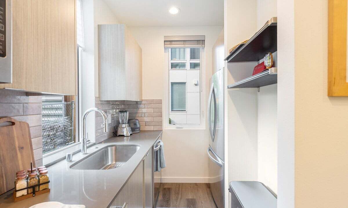 Photo of Bathroom in Maple Leaf