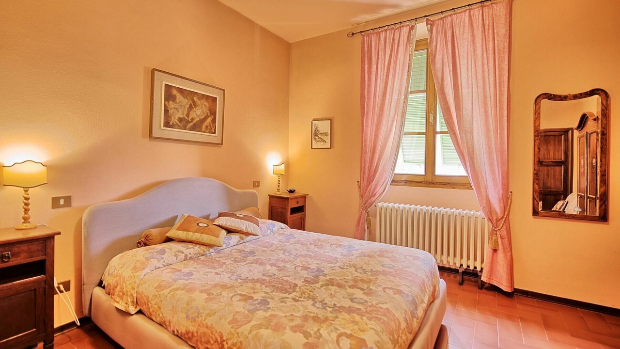 Photo of Bedroom in Subbiano