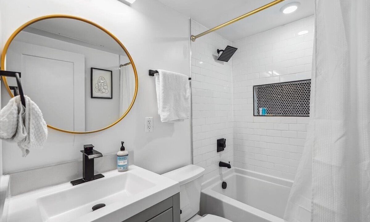 Photo of Bathroom in Brookland