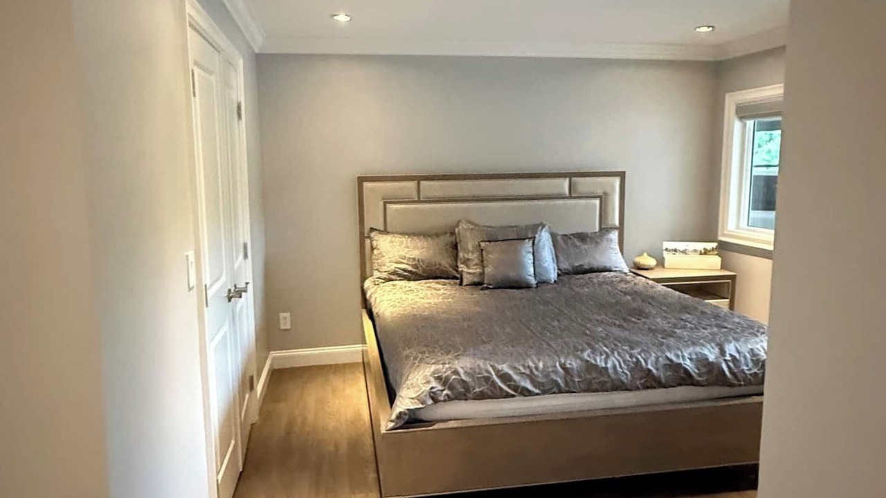 Photo of Bedroom in District of North Vancouver