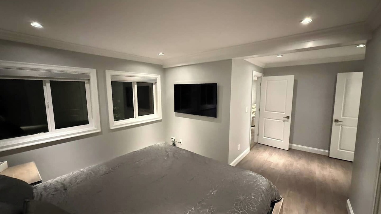 Photo of Bedroom in District of North Vancouver