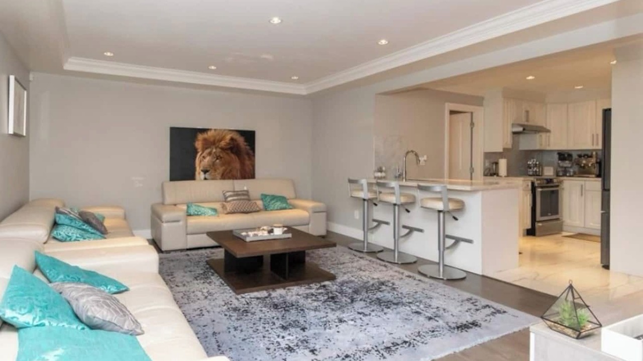 Photo of Livingroom in District of North Vancouver