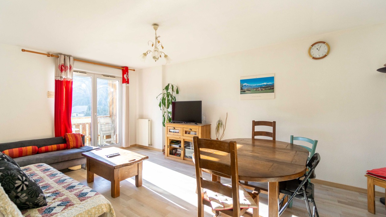 Photo of Livingroom in Seez