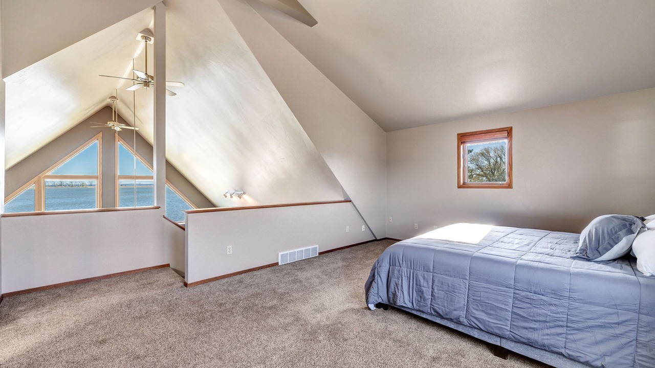 Photo of Bedroom in Suamico
