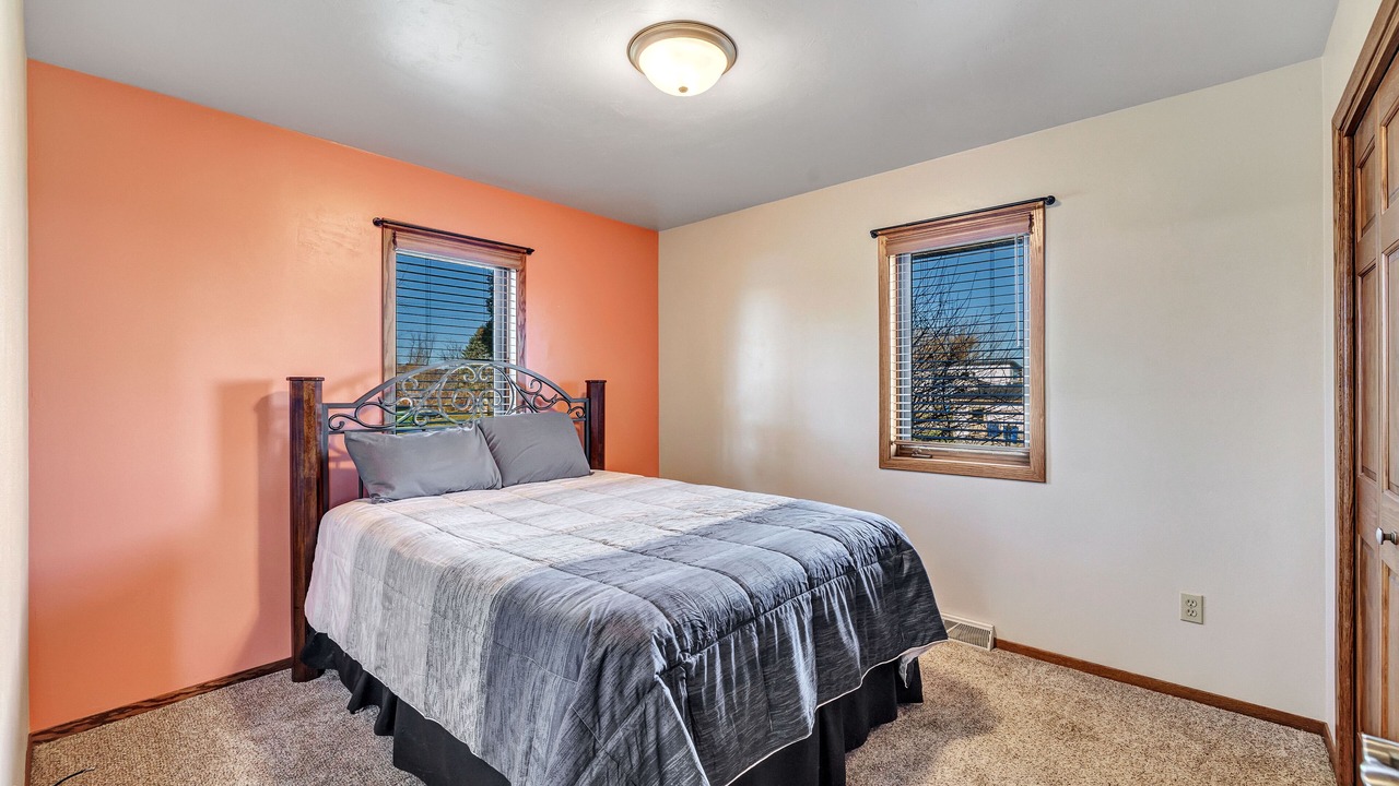 Photo of Bedroom in Suamico