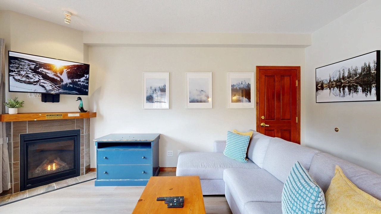 Photo of Livingroom in Fairways