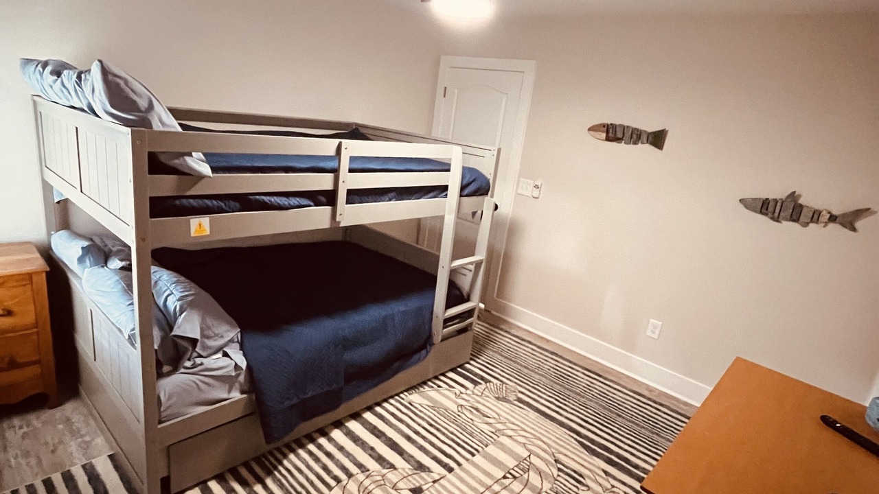 Photo of Bedroom in Long Beach