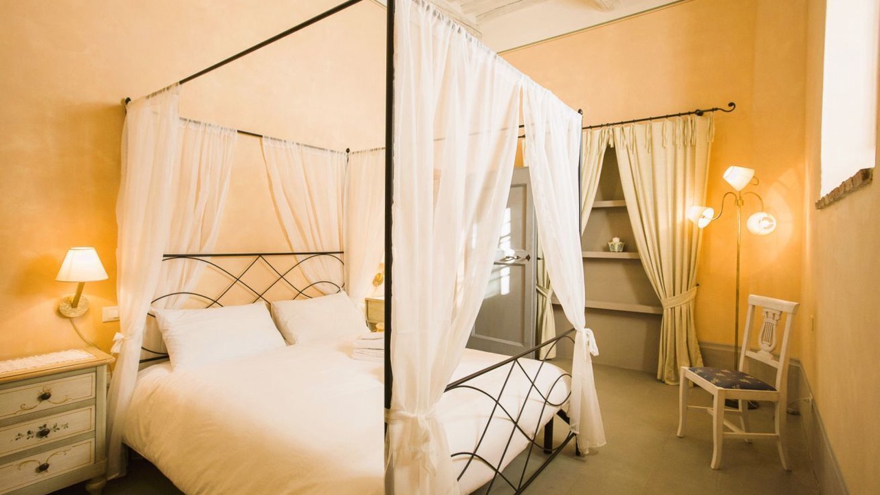 Photo of Bedroom in Castiglion Fibocchi