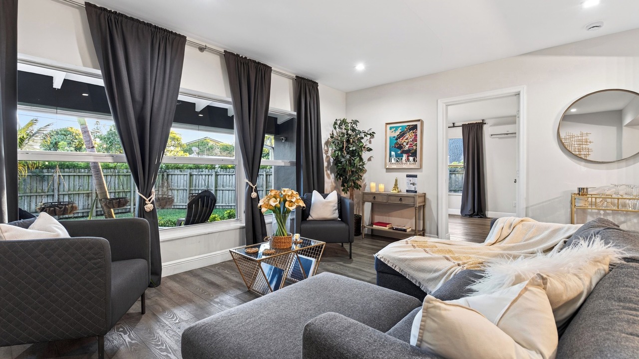 Photo of Bedroom in Middle River Terrace