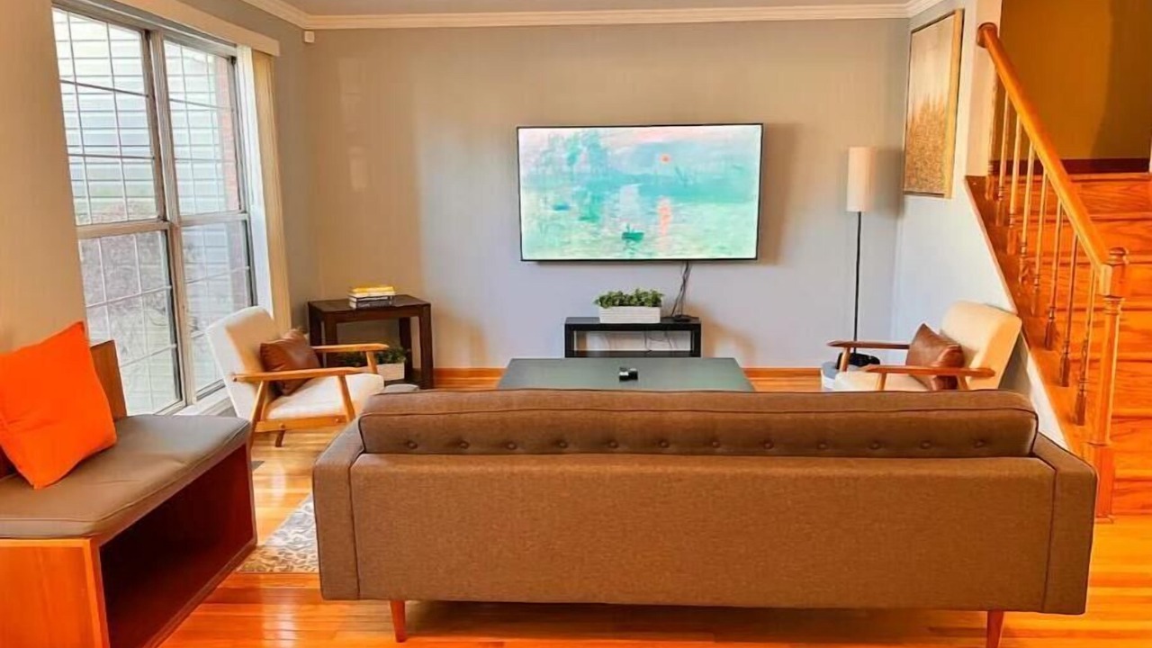Photo of Livingroom in Aspen Hill