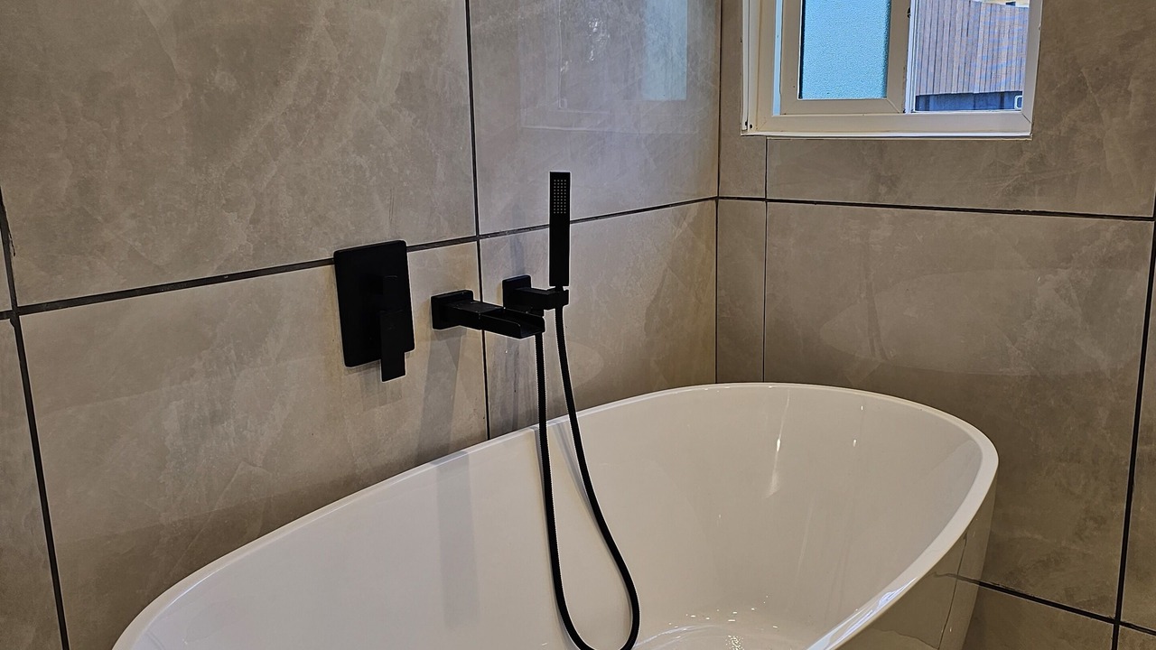 Photo of Bathroom in Oak Park