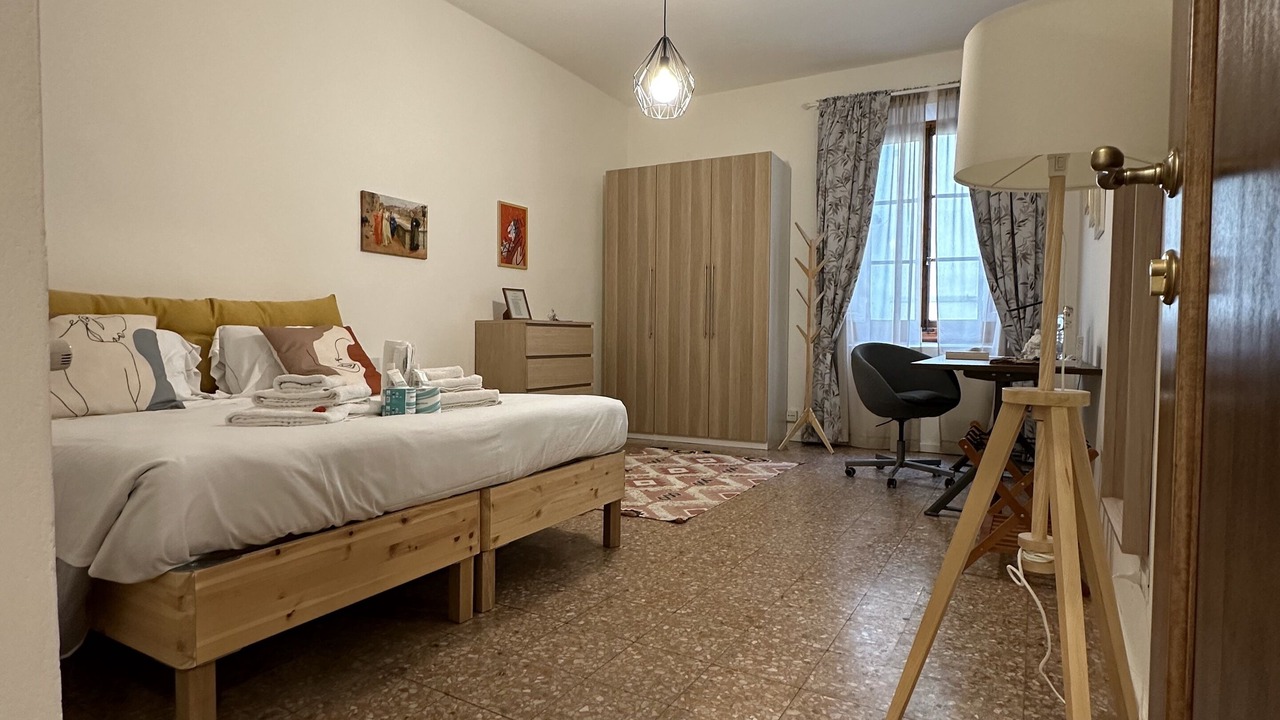 Photo of Bedroom in Lungarno del Tempio