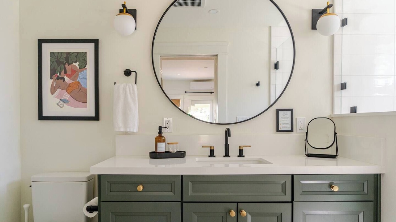 Photo of Bathroom in Ventura