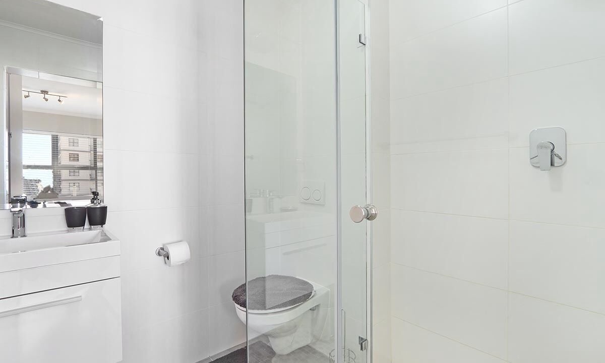 Photo of Bathroom in Observatory
