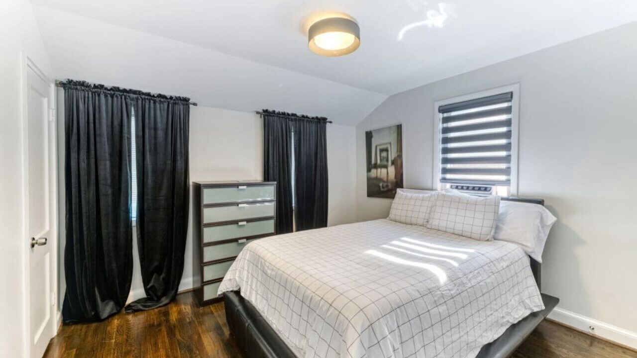 Photo of Bedroom in Southeast