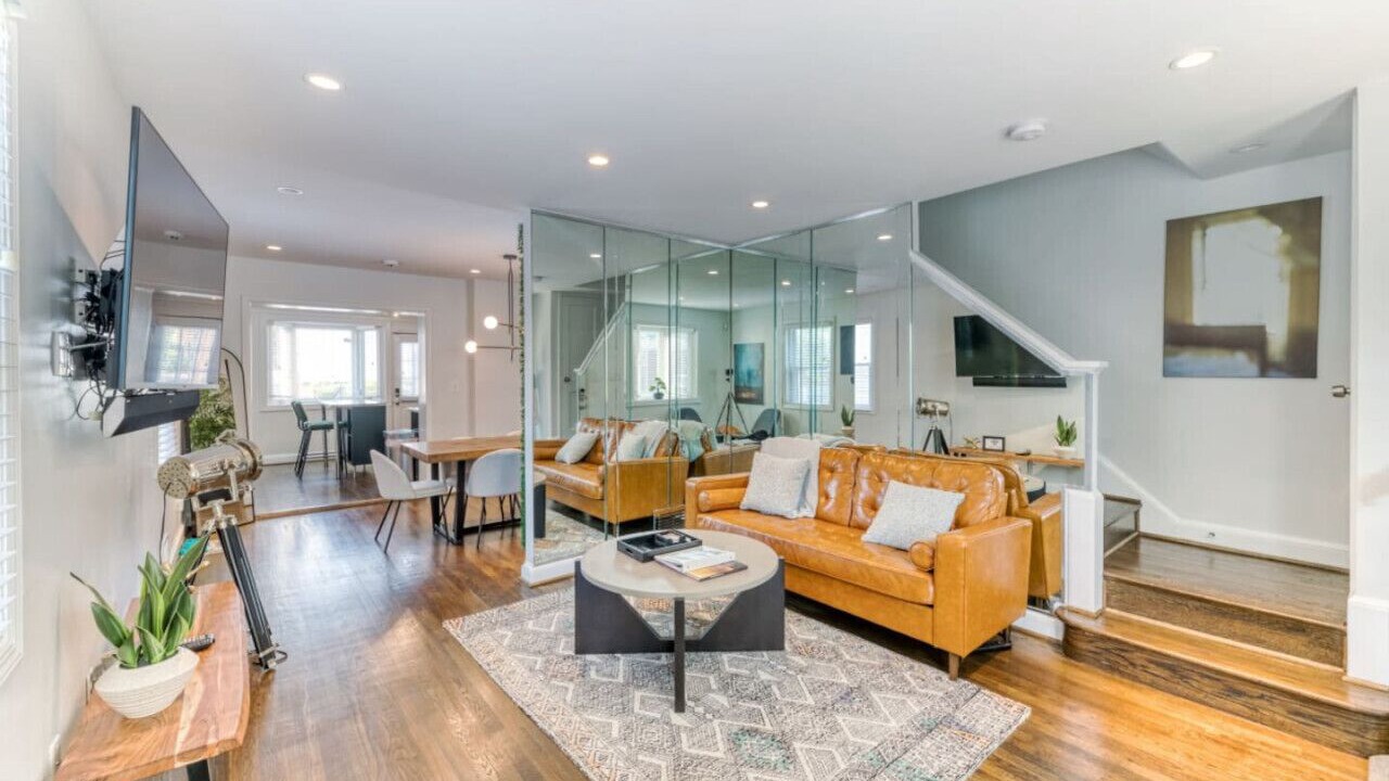Photo of Livingroom in Southeast