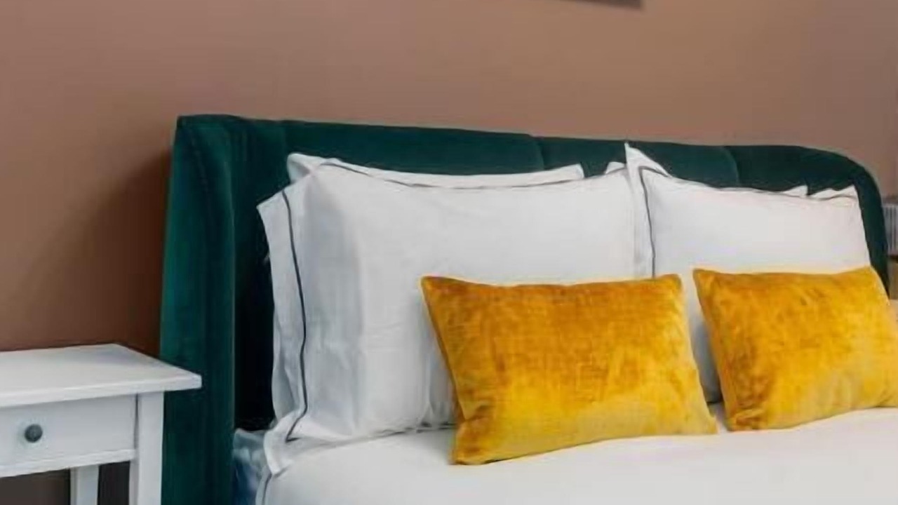 Photo of Bedroom in Chinatown