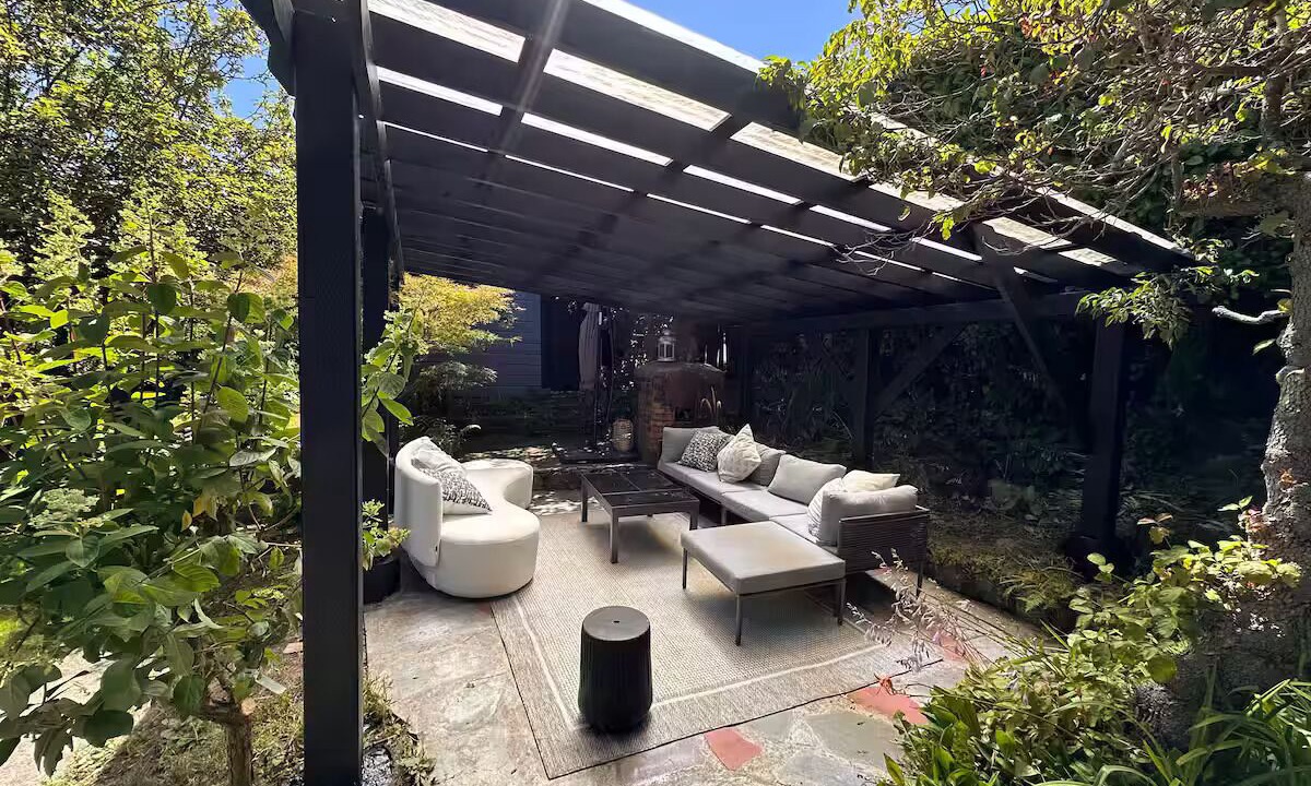Photo of Patio Balcony in Hastings