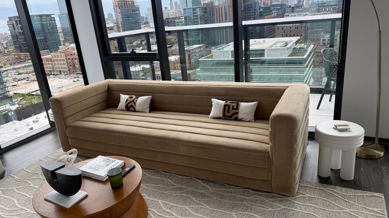 Photo of Livingroom in West Loop