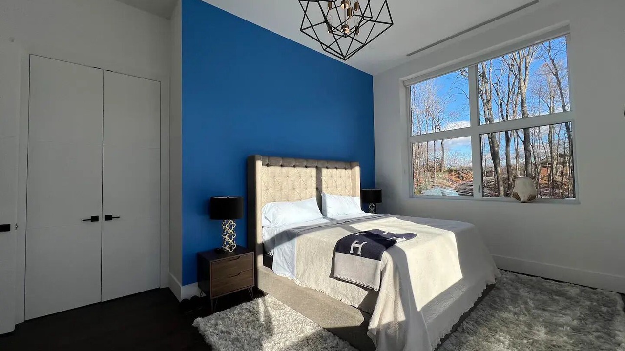 Photo of Bedroom in Port Carling