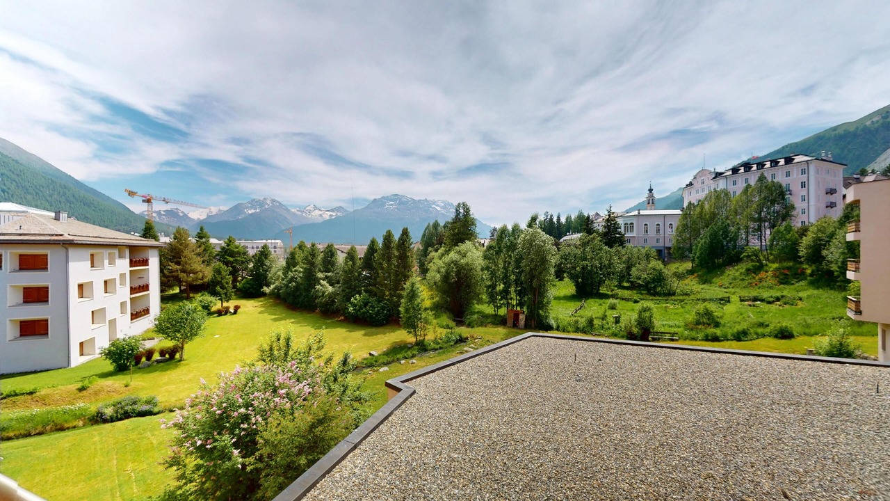 Photo of Outdoor in Samedan