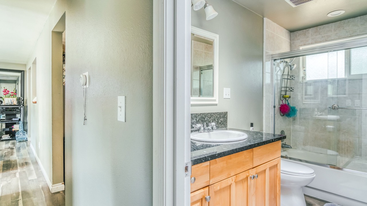 Photo of Bathroom in Kingsgate