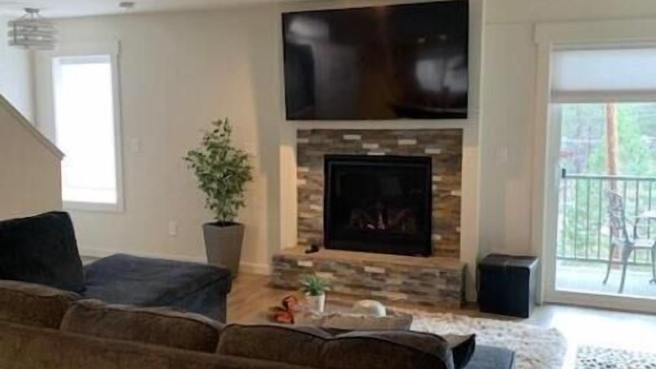 Photo of Livingroom in Tahoe Village