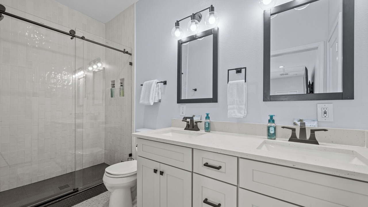 Photo of Bathroom in Dickinson