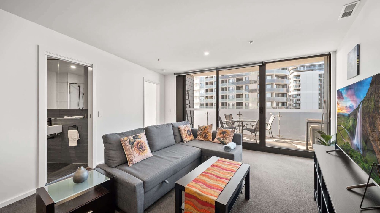 Photo of Livingroom in Gungahlin